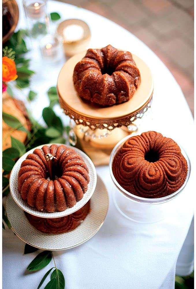 Nordic Ware 91377 Nordicware 9 Cup Bundt Quartet Pan, Gold