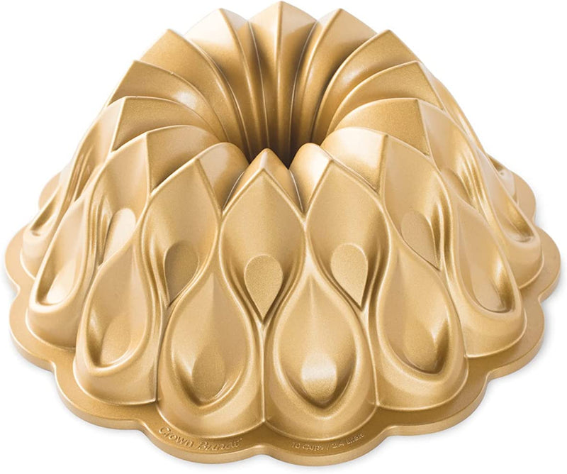 Nordic Ware Crown Bundt Pan