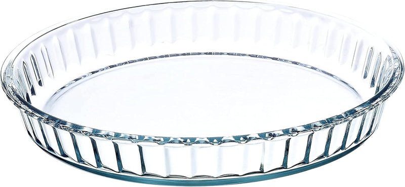  Simax 11-inch clear glass baking dish with fluted edges, displayed on a white background.