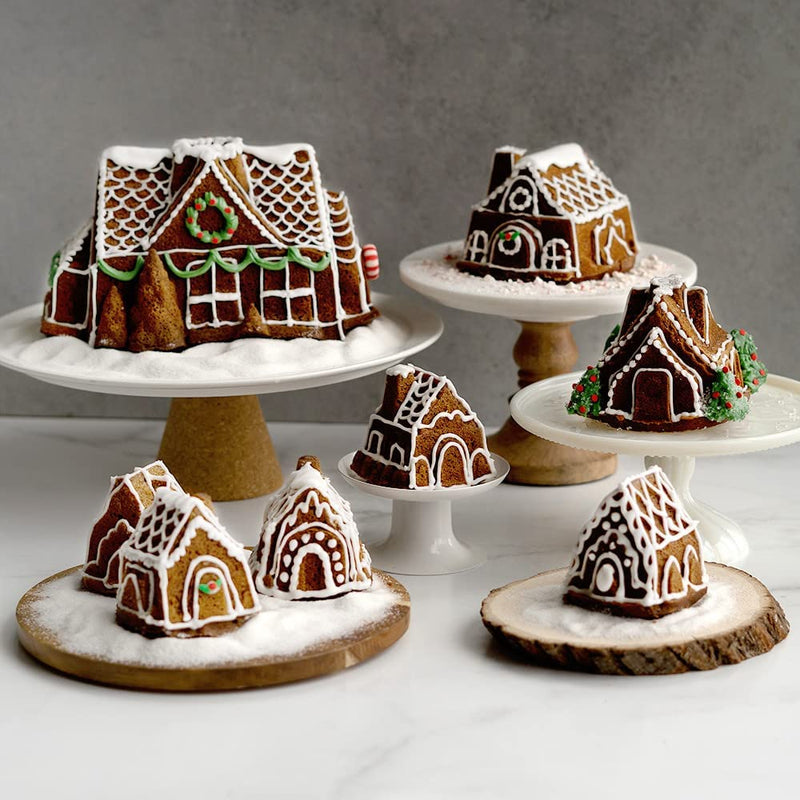 Nordic Ware Gingerbread House Duet Pan