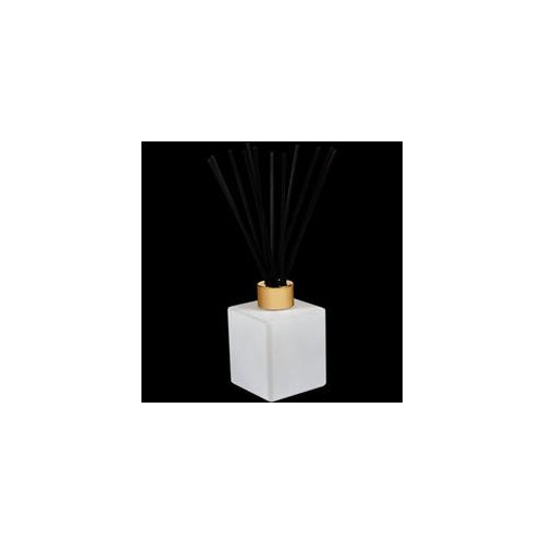 Trapp No. 24 Wild Currant Reed Diffuser with black reeds and a gold cap, displayed in a sleek, elegant setting.