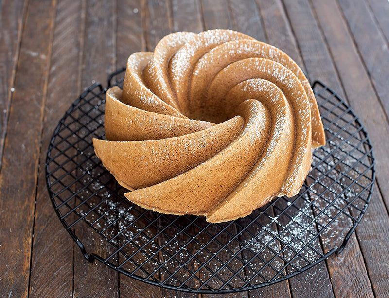 Nordic Ware Heritage Bundt Pan, One, Gold