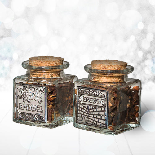 Besomim Glass Holder with a Plaque