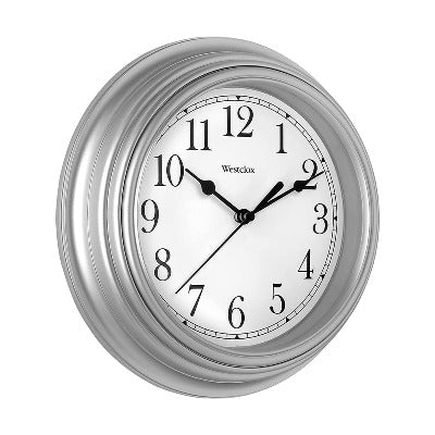 9" Silver Round Simplicity Wall Clock